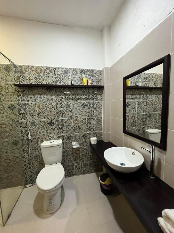 Kha Hostel Hue Exterior photo